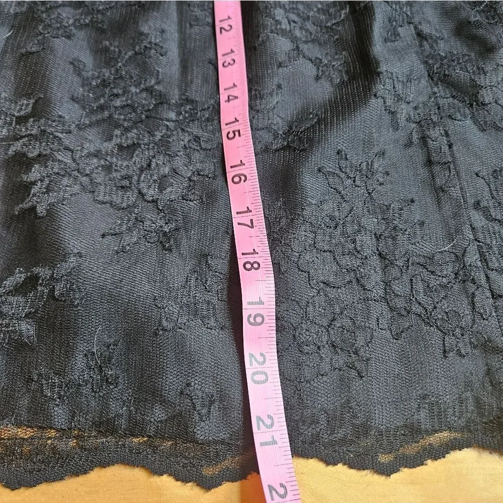 Vinatge BCBCMaxazria Black Lace Skirt